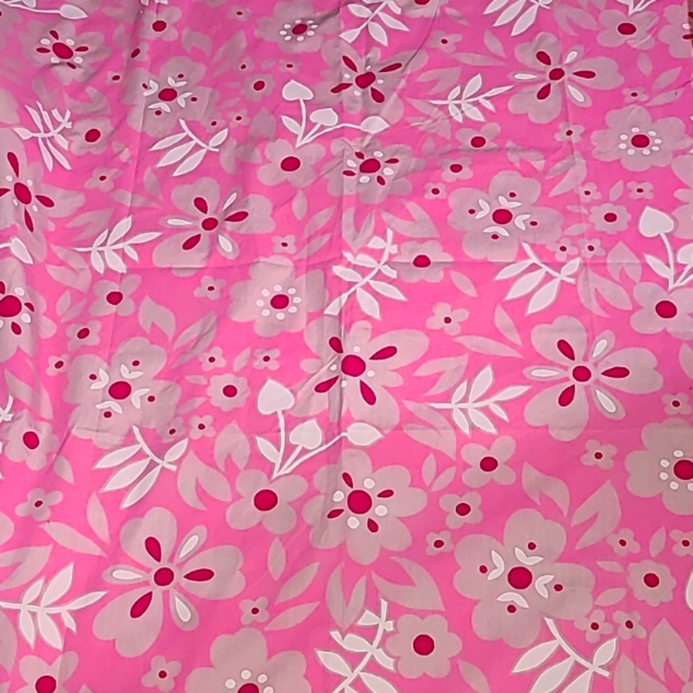 Amazing FIND Rare Vintage Pinks Flowers & Stems/Leaves Cotton Quilt Sew Fabric
